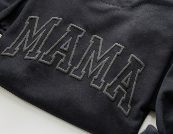 MAMA Sweatshirt - Season Must Have!